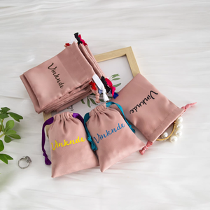Exquisito Contenedor de Joyería de Terciopelo de Seda Rosa de 9*12cm, Bolsa Antipolvo Densa con Cordón para Pulseras y Anillos, Embalaje con Cinta - Product Image 4