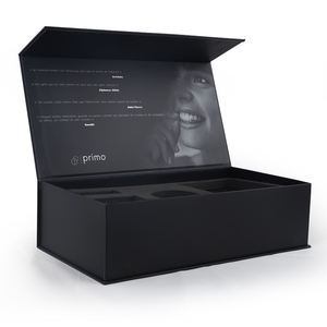 Boîte cadeau rigide à rabat magnétique en papier cartonné noir de luxe avec matériaux recyclés, gaufrage et revêtement UV, fabriquée au Vietnam - Product Image 1