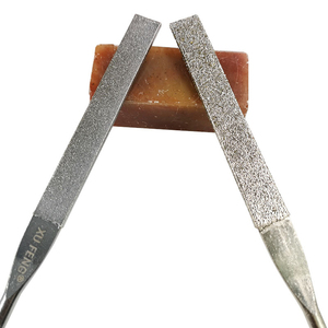 ملف عرموش احترافي صناعي من الفولاذ الكربوني بمقبض بلاستيكي مزدوج الألوان ملف مسطح - Product Image 2