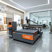 Estación de Carga y Descarga Automática de Grado Industrial, Router CNC Inteligente ATC para Fabricación de Puertas de Madera Sólida Personalizadas