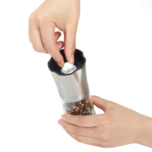 Pentagonal Herbs Spice <strong>Mills</strong> Stainless Steel Manual Ceramic Burr Salt and Pepper Grinder - Product Image 5
