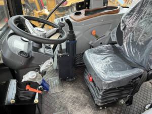 Alat Berat Bekas Cat 420f Backhoe <span class=keywords><strong>Loader</strong></span> Penggerak Empat Roda Multifungsi untuk Dijual dengan Operasi Fleksibel - Product Image 5