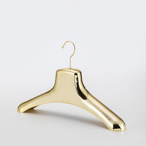 लिविंग रूम के कपड़ों के लिए थोक अनुकूलन स्टाइलिश सिंगल-टियर प्लास्टिक कोट हैंगर त्रिकोण डिजाइन - Product Image 4