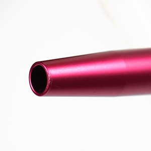 Tùy Chỉnh Kim Loại Son Môi <span class=keywords><strong>Container</strong></span> CNC Nhôm Rỗng Lip Balm Ống <span class=keywords><strong>Container</strong></span> Sang Trọng Kim Loại Rõ Ràng Matte Son Môi Ống - Product Image 4