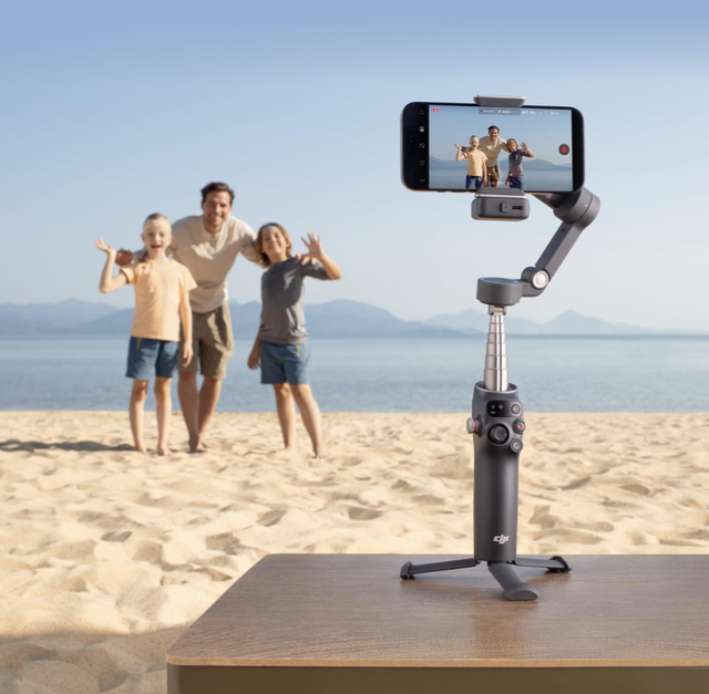 DDJI Osmo Mobile 7/7P Gimbal Stabilizer for iPhone Android Native Tracking 3-Axis Phone Gimbal Quick Launch One-Tap Edit