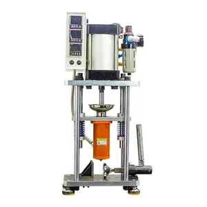 Mini macchina per lo stampaggio ad iniezione sicura e a basso costo per la lavorazione domestica e la produzione di piccoli prodotti