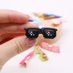 แว่นกันแดดการ์ตูนสนุกสำหรับสัตว์เลี้ยงแว่นตาแฟชั่นสุนัขแมวขนาดใหญ่หรูหราอุปกรณ์ทำจากพลาสติกโพลีเอสเตอร์ - Product Image 5