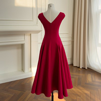 Robe longue trapèze élégante en cachemire, style Hepburn français, coupe ajustée, col carré, sans manches, ornée de diamants, pour femmes