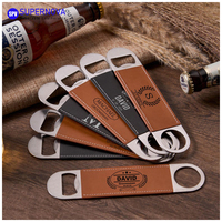 Ouvre-bouteille personnalisé pour garçons d'honneur, ouvre-bouteille à bière sur mesure, ouvre-bouteille gravé, ouvre-bouteille en cuir, cadeaux pour le témoin et la fête de l' célibataire