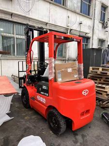 Montacargas Eléctrico de Litio de 2.5 Toneladas con Diseño de Asiento, Serie EP, Modelo EFL252, Nueva, Gran Capacidad de Carga - Product Image 4