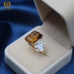 Anillo de Compromiso Personalizado con Diamante Cultivado en Laboratorio de Corte Pera VVS y Topacio Amarillo, Engaste de Garras en Oro Real de 18K, Joyería de Boda para Mujer - Product Image 6