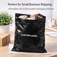 Sacs d'emballage personnalisés écologiques pour vêtements, enveloppes polyvalentes imperméables avec marquage personnalisé pour l'expédition de vêtements