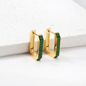 Boucles d'oreilles géométriques tendance en acier inoxydable avec zircon coloré, style Ins, super populaires, en acier inoxydable 18K, vente en gros - Product Image 3