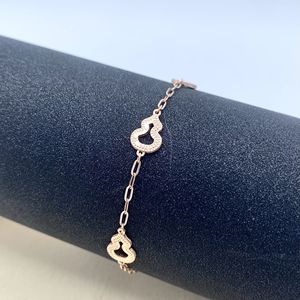 กำไลข้อมือทองคำขาว 18K รุ่น Xinfly ดีไซน์หรูหราประดับดอกไม้และลายฟักทอง - Product Image 5