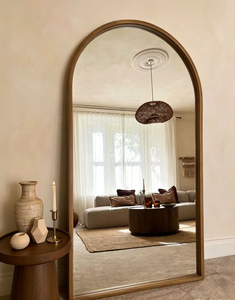 <span class=keywords><strong>Specchio</strong></span> <span class=keywords><strong>a</strong></span> Figura Intera in Stile Vintage <span class=keywords><strong>Moderno</strong></span> con Cornice in Legno, <span class=keywords><strong>Specchio</strong></span> da <span class=keywords><strong>Parete</strong></span> Arcuato Personalizzato in Legno Antico di Design con <span class=keywords><strong>Specchio</strong></span> da Terra - Product Image 1