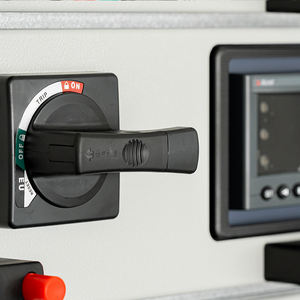 Gabinete Industrial Meygo para Herramientas, <span class=keywords><strong>Aislamiento</strong></span> de 2000 Amperios, 1000V, Distribución de Energía de Bajo Voltaje, Montaje en Pared/Suelo, Certificación CE - Product Image 2