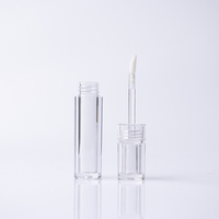 Tube d'artisanat à bouchon à vis transparent/givré de 3.5ml en stock Tubes de brillant à lèvres vides avec couleur personnalisée et utilisation de soins de la peau