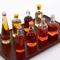 Mini Botella de Vidrio Vacía de 50 ml, Portátil, para Vodka, Whisky, Licores, con Corcho Natural de Grado Alimenticio, Sellada para Almacenamiento