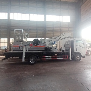 Nueva camioneta japonesa ISUZU ELF 700P con plataforma elevadora de 14-36 m - Product Image 3