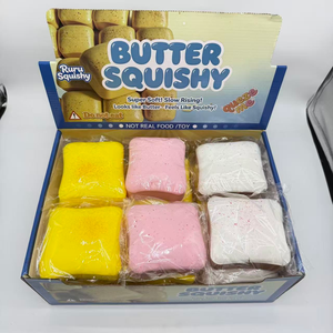 ของเล่นบีบคลายเครียดรูปขนมหวานเบเกอรี่แบบผสม ขายส่ง ของเล่นบีบช็อกโกแลตทรงสี่เหลี่ยมและทรงกลมแบบสมจริง บรรจุกล่อง - Product Image 1