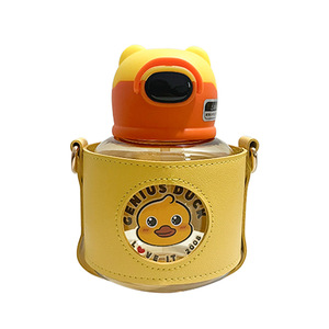 Little Yellow Duck Straw Cup Large Gourd Shaped Portable For Kids 2-4 Years Yellow Color - Product Image 5