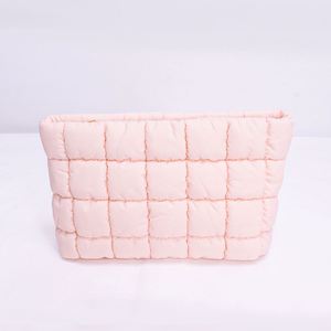 Bolsa de Maquillaje Portátil Personalizada, Ecológica, con Cierre, Diseño a Cuadros, Acolchada, para Mujer, Organizador de Cosméticos - Product Image 4