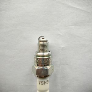 หัวเทียนแท้ Original Autoparts ยี่ห้อ Ngk รุ่น 3228 C6HSA สำหรับ<span class=keywords><strong>รถ</strong></span>มอเตอร์ไซค์ <span class=keywords><strong>Suzuki</strong></span> Birdie (FB80) 80CC, Gag 50 / Birdie FB50 <span class=keywords><strong>50CC</strong></span> - Product Image 5