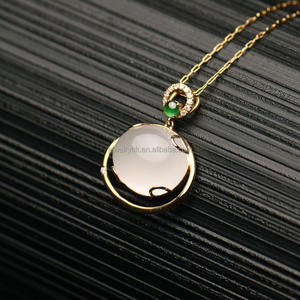 Qingyabailu Feicui, bijou d'anniversaire en or blanc 18 carats, jadeite naturelle de qualité A, forme de courge, style classique, troisième pièce - Product Image 3