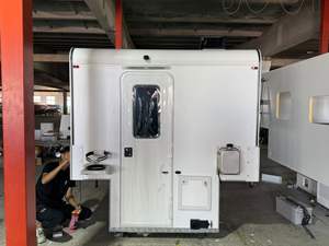 Alta calidad 4X4 Offroad <span class=keywords><strong>Truck</strong></span> <span class=keywords><strong>Bed</strong></span> Camper Cómodo RVs Slide-In Pick-Up para acampar al aire libre con luces LED Características ampliadas - Product Image 3