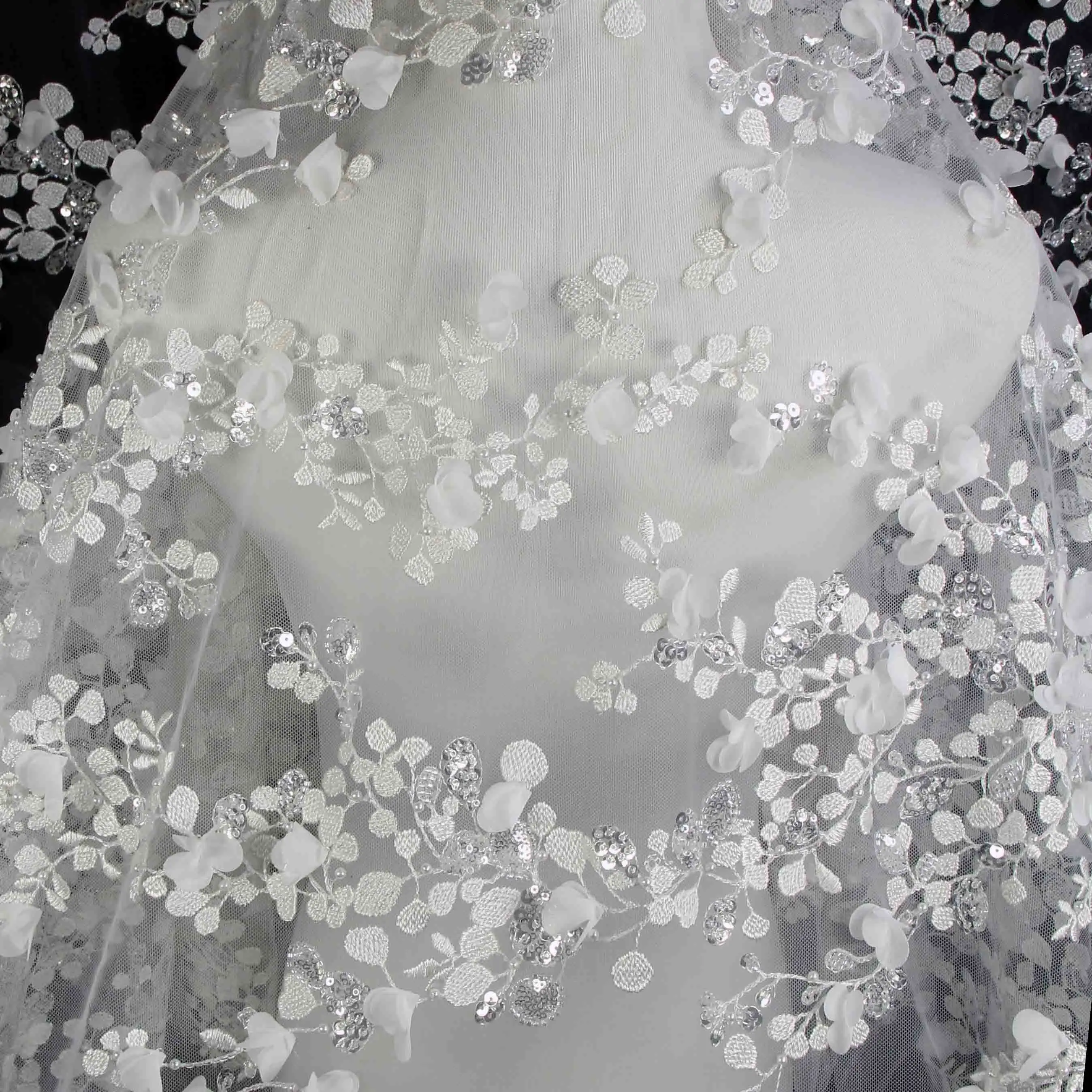 Цветочная полосатая Свадебная кружевная ткань с жемчугом и блестками, роскошная французская кружевная ткань