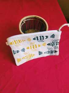 Bolsa de Arroz Rectangular Natural de Estilo Urbano Simple para Uso Diario, 100% Fibra de Rafia de Palma con Asas y Detalles de Cuero - Product Image 2