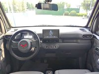 Wuling Zhiguang EV 2025 201km Comfort: Furgoneta Eléctrica Práctica y Económica con Amplio Espacio de Carga para Entregas Urbanas