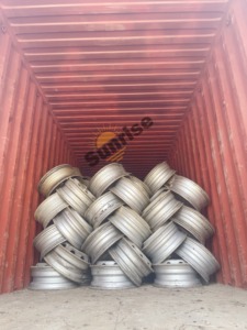 Ruedas de camión de acero de 22,5 pulgadas usadas para exportación llanta sin cámara 9.00X22.5 de segunda mano para África - Product Image 4