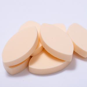 ฟองน้ำฝึกต่อขนตา รูปทรงตา รูปทรงกลีบดอกไม้ ยี่ห้อ Pinky Leem - Product Image 3