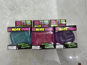 ของเล่นแบบบีบเพื่อบรรเทาความเครียดจากมอลโตสก้อนน้ำแข็งแวววาวสำหรับทั้งชายและหญิงอายุ5ถึง7ปี - Product Image 3