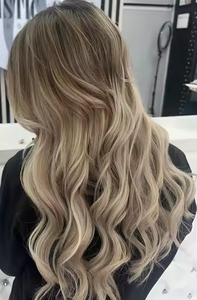Extensions de cheveux à clipser de luxe européennes 2026 avec 100 % de cheveux naturels vierges Remy lisses, faciles à poser et produites en série - Product Image 4