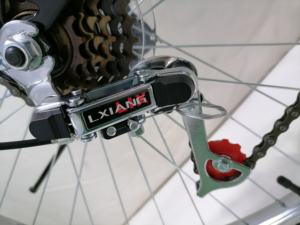 Vélo VTT/VTT confortable à 7 vitesses pour femme avec lumière <span class=keywords><strong>dynamo</strong></span> et panier <span class=keywords><strong>avant</strong></span> - Product Image 3