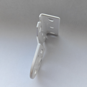 Support mural en plastique blanc pour accessoires de rideaux avec installation facile et forme personnalisée - Product Image 4
