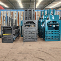 Presse à balles verticale robuste pour plastiques et bouteilles PET