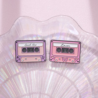 Broches en émail plaqué Midnights Radio Station, style rétro années 80, radio cassette, broches audacieuses, badges de revers, bijoux pour sac à dos, cadeau