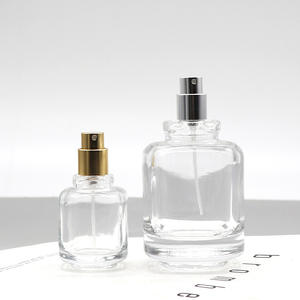 Factory Wholesale 30ml Glass <b>Perfume</b> & <b>Refill</b> <b>Bottles</b> Bayonet Square Cosmetic Empty <b>Bottles</b> with Screw Cap Box Packing - Product Image 4