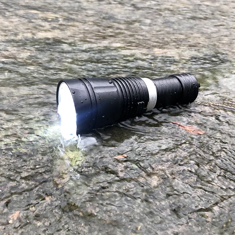 Chuyên nghiệp lặn Đèn pin 2000lumens Scuba Diving Torch Hợp kim nhôm lặn Torch 100m lặn sâu dẫn đèn pin