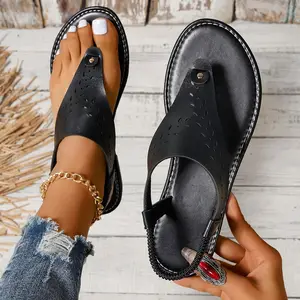 Women's Sandals 2024 Summer Large Hollow Toe Clip Fashion Flat Bottom Elastic Band Carved Outdoor Beach Sandals Slippers