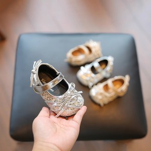 <span class=keywords><strong>Scarpe</strong></span> da ballo calde per bambine, modello fiore di cristallo, con fiocco da fata, chiusura in velcro, morbide e basse, stile coreano, Nuova Collezione Inverno 2026 - Product Image 4