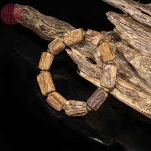 Pulsera de Agarwood Natural con Cuentas de Tamaño Mediano, Calidad Casi Perfecta, Grano Limpio, Joyería Elegante - Product Image 3