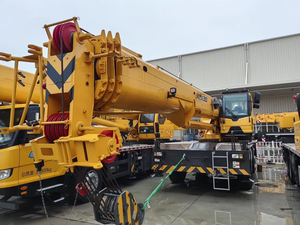 מנוף שטח מחוספס בעל ביצועים גבוהים XCR30 מנוף בעל שיפוע טיפוס של 40% לפרויקטים של בנייה בהרים - Product Image 6