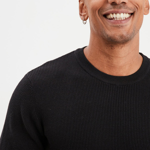 Suéter de Cuello Redondo para Hombre, Tejido Grueso, Transpirable, de Algodón y Poliamida, en Color Taupe, Textura Seca, Resistente, Cálido para la Temporada - Product Image 4