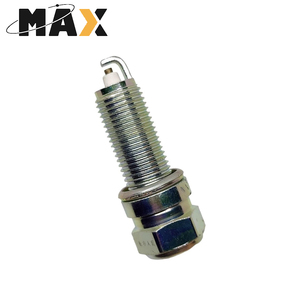 Bougies d'allumage de moteur de voiture LZKR6B-10E 18855-10060 pour <span class=keywords><strong>Kia</strong></span> <span class=keywords><strong>Soul</strong></span> Cee'D Hyundai ix20 i30 Elantra 1885510060 LZKR6B10E - Product Image 4