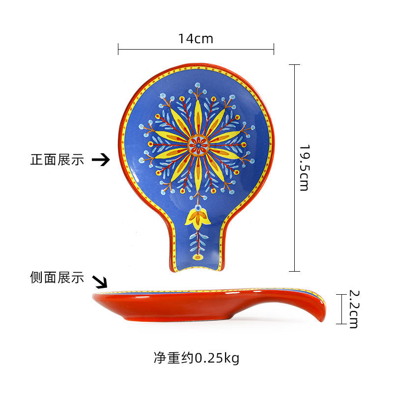 Red celebration spoon-shaped plate