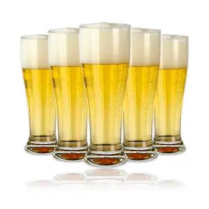 Amazon Venta caliente 2023 Taza de cerveza soplada a mano Copa de vino de fútbol mundial Juego de vasos de cerveza baratos Clear Craft Pilsner Beer Glass